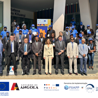 Embaixadora da União Europeia e participantes do evento